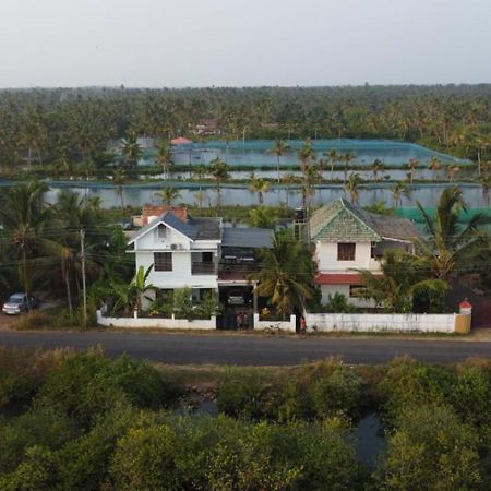 Karma Homestay Mundrothuruth Экстерьер фото